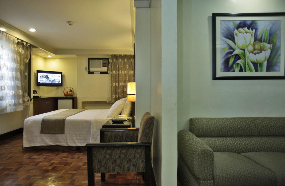 Fersal Hotel Malakas, Quezon City Exterior foto