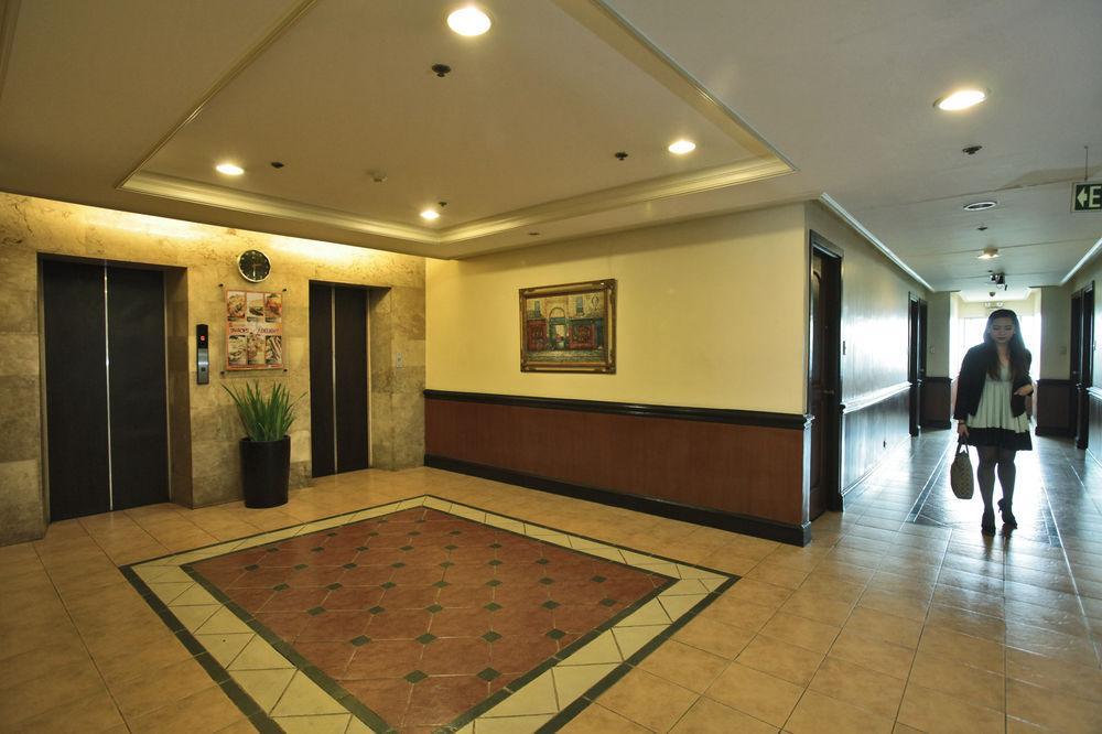 Fersal Hotel Malakas, Quezon City Exterior foto