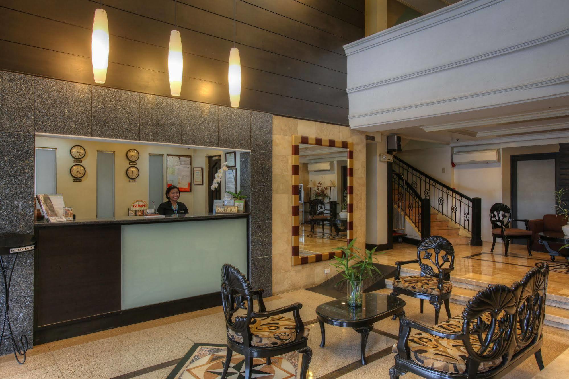 Fersal Hotel Malakas, Quezon City Exterior foto